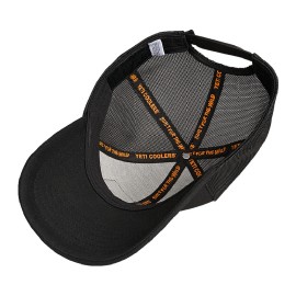 GORRA YETI TRUCKER NEGRA CON PARCHE NEGRO